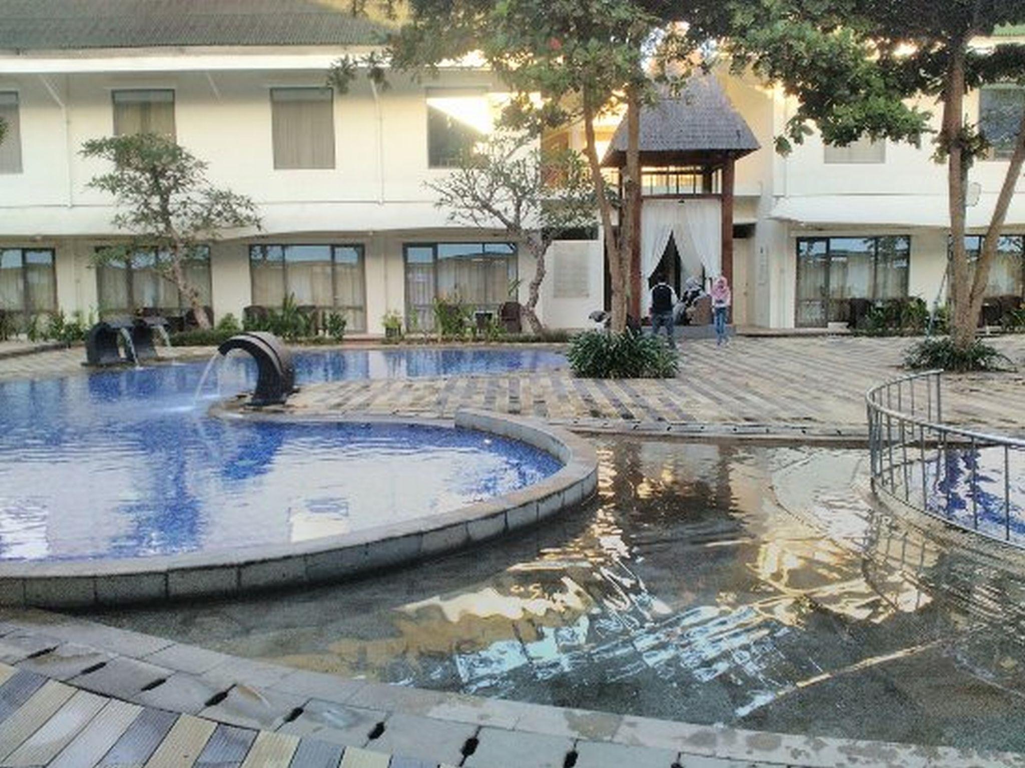 Banjarbaru Novotel Banjarmasin Airport מראה חיצוני תמונה